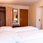 Zajazd Gaestehaus Korf