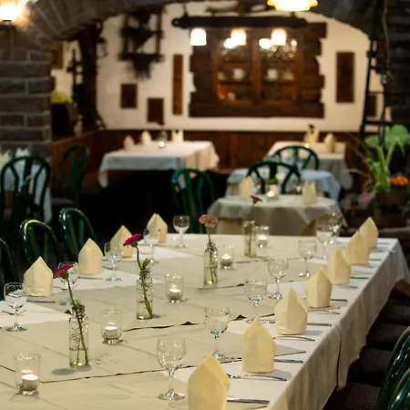 אורחן Gaestehaus Korf 3*